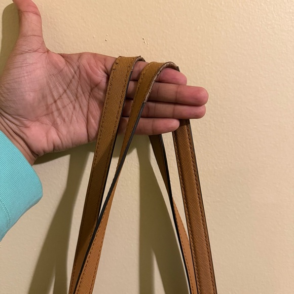 MICHAEL KORS Dee Dee Medium Leather Purse - Picture 7 of 12